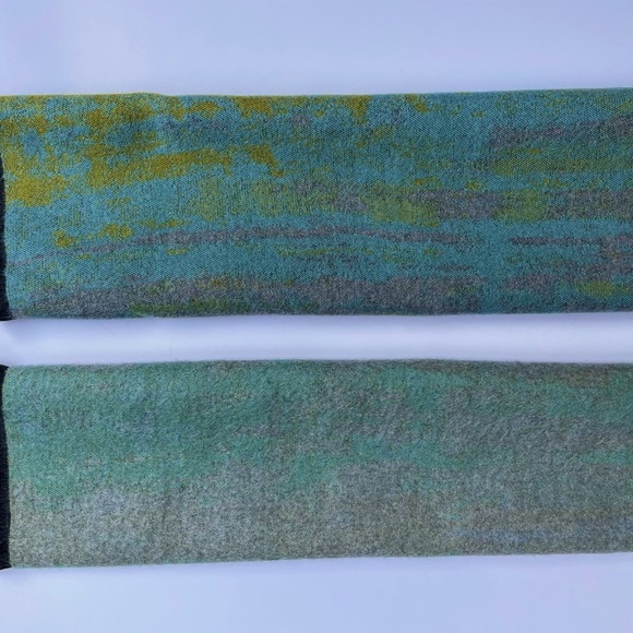 Brushed viscose scarf - Picture 6 of 8